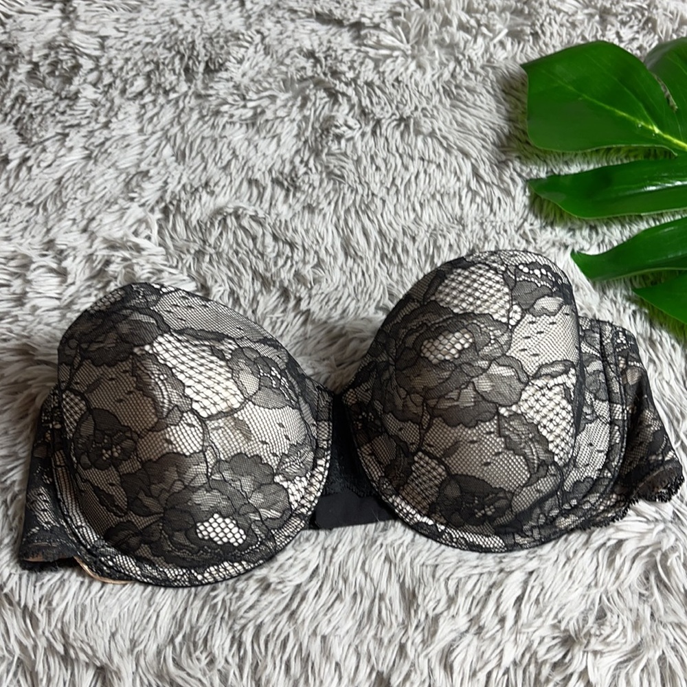 🌺Victoria’s secret black lace multi-way bio fit strapless bra 34D - Picture 2 of 5